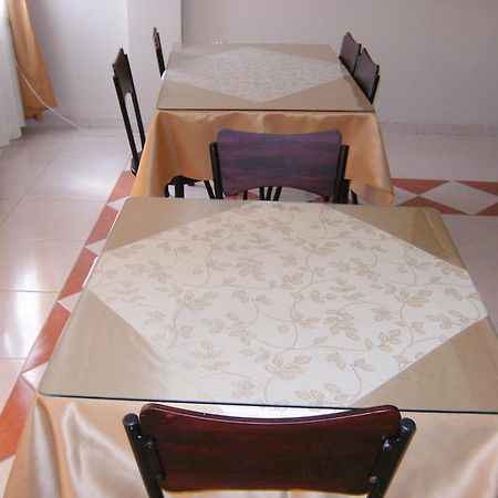 Hostal Fevilamir Ibarra Esterno foto