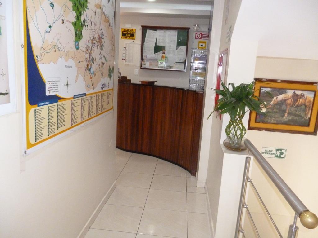 Hostal Fevilamir Ibarra Esterno foto