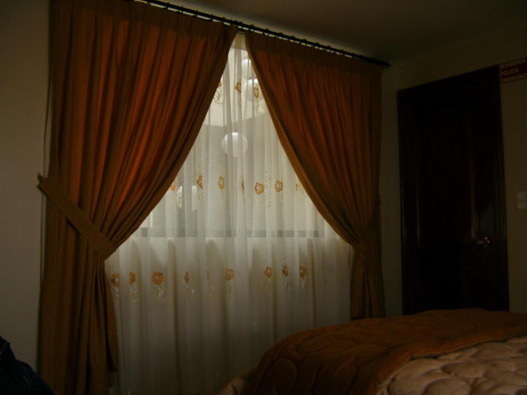 Hostal Fevilamir Ibarra Esterno foto
