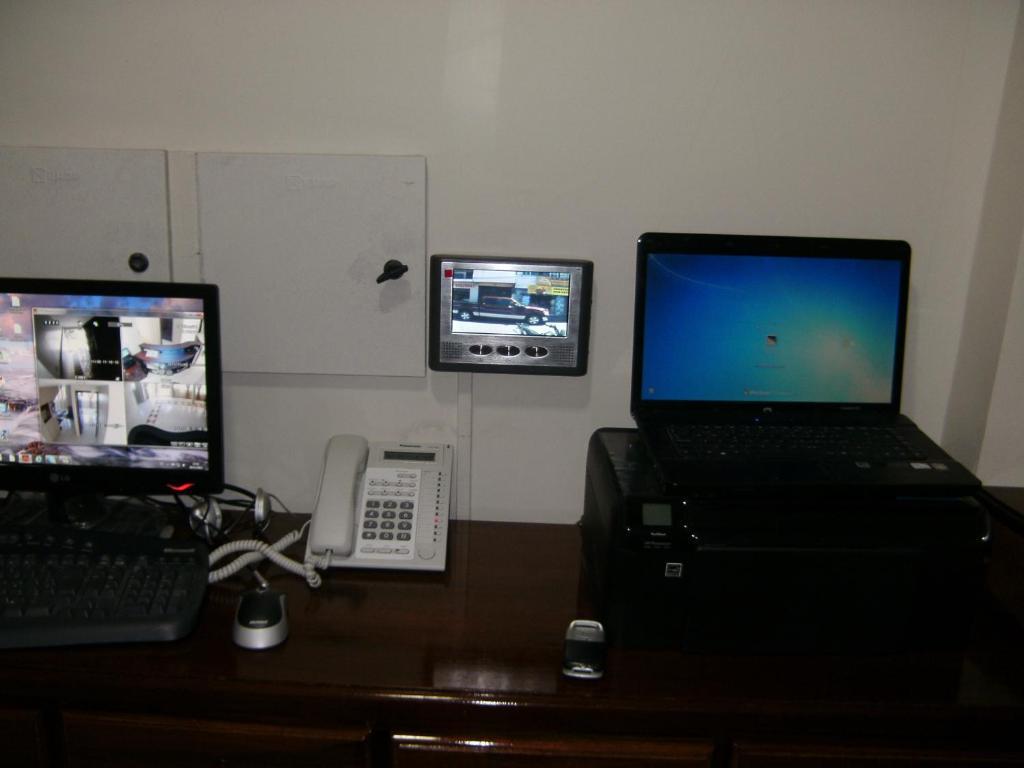 Hostal Fevilamir Ibarra Esterno foto