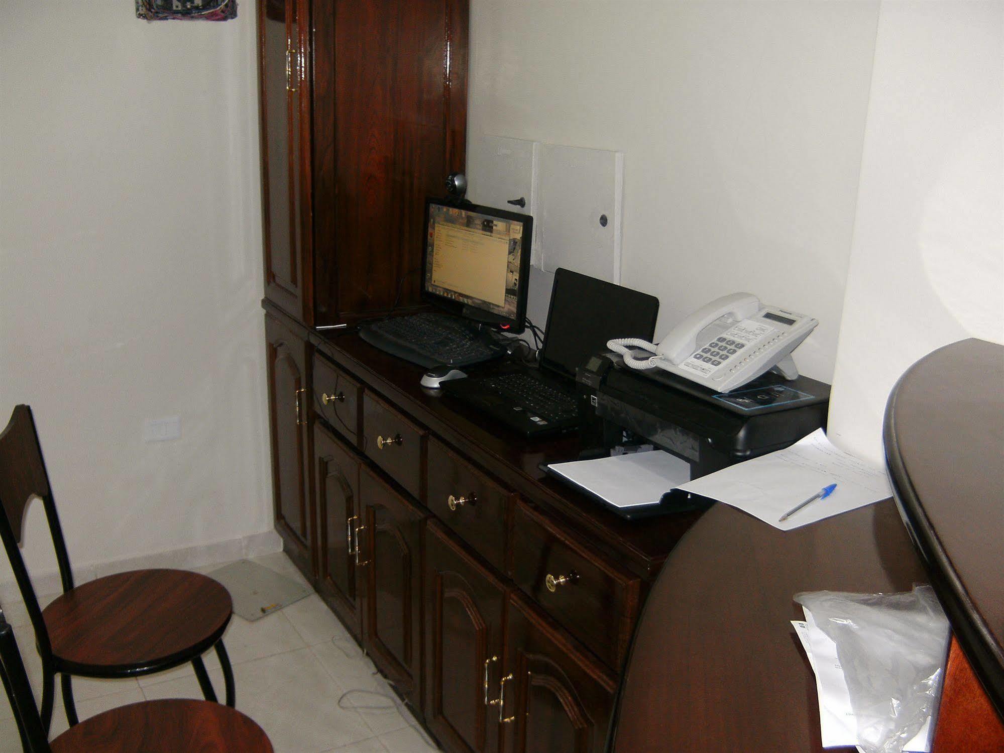 Hostal Fevilamir Ibarra Esterno foto